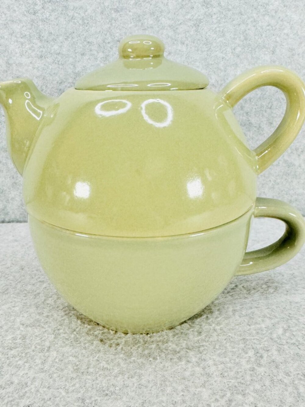 Pier 1 Tea For One Stoneware Stacking Cup and Teapot w Lid Green